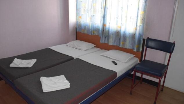 קולהאפור Hotel Parth Residency מראה חיצוני תמונה